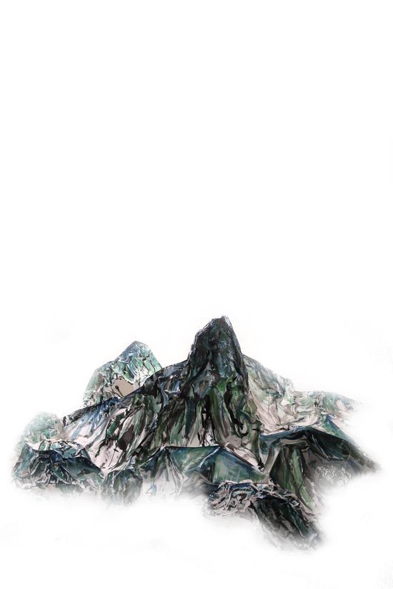 岳剑飞作品／何处东西－山(竖版）_立体尺寸270cmX280cmX110cm_2016