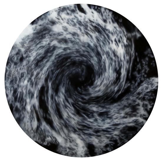 韩砚朝-那个黑色的漩涡3号 布面油画 150cmX150cm  That Dark Swirl No.3Oil on canvas 2009年