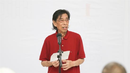 “一个和八个：韩黎坤师生的素描工作”开幕式现场照片 (5)