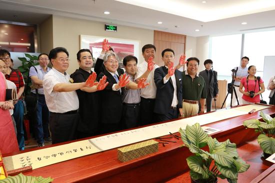 5AB80221E3FBBB1AB4FD6778FF9724DF