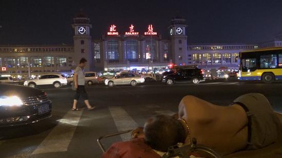 《北京站》影像截图 7