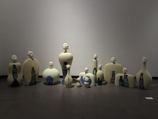吾瑞卡·艾乐·茹特《皇室家族》陶瓷 2016