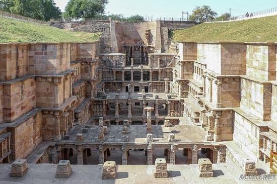 王后井（Rani ki vav）