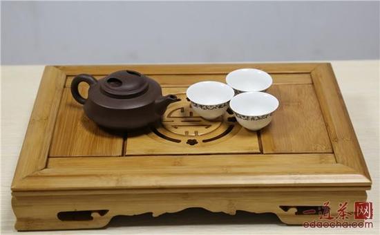 简单的茶具