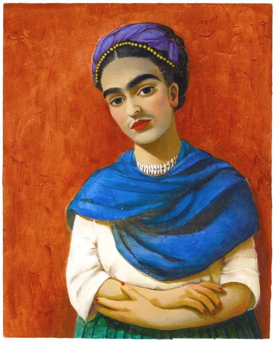 陈可 Chen Ke - 红墙前的弗里达 Frida in front of a Red Wall