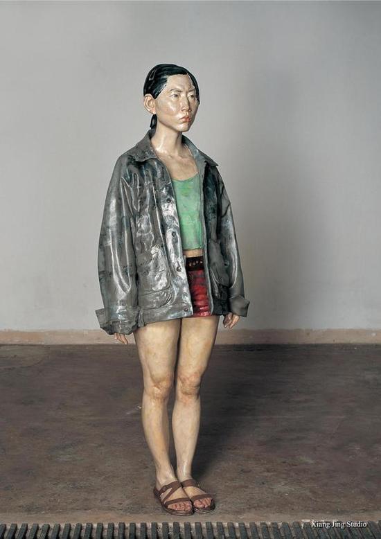 长腿的处女，玻璃钢着色，164×45×40CM，2005