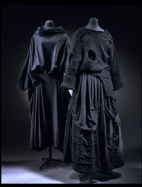 Comme des Garçons 1981秋冬女装系列