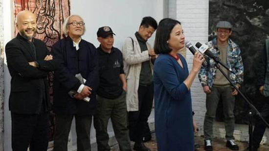 ��Ļʽ�ֳ���89�����ռ䣬��Ʒ��֪骷���