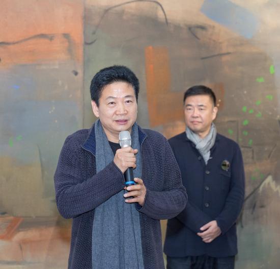 ѧ������ ���ӿ�