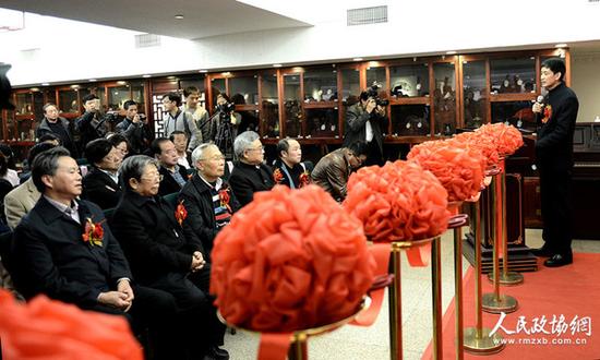 高宏冰雪画全国巡回展在京开幕