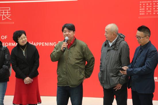 չ��ѧ��ίԱ�ḱ���ζξ���Ļʽ�´�