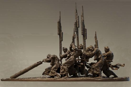 邓柯作品_《民族系列——岜沙人的芦笙节》 长190cm,宽90cm,高175cm 2014年