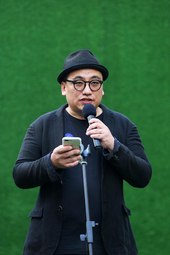 �ܲ�չ������