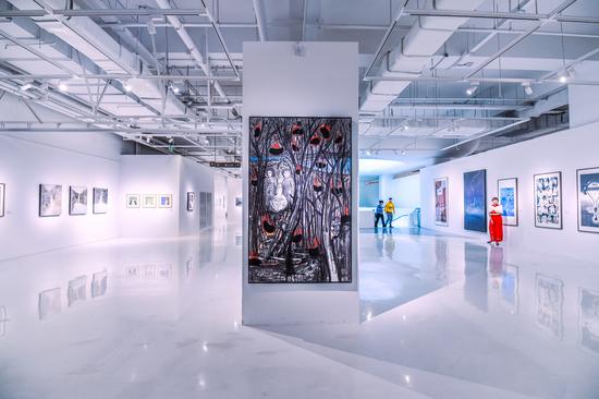 星河画廊"同时代人"中国水墨艺术展开幕