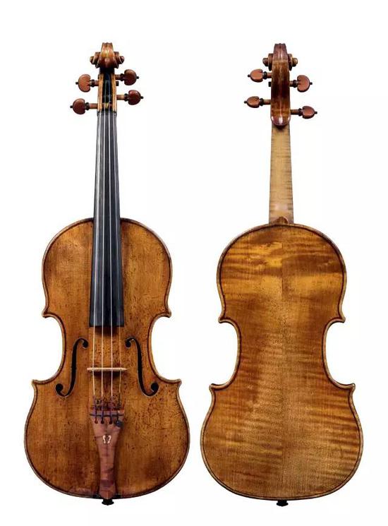 Lot2712 尼科洛•加利亚诺 小提琴 1760 拿波里

　　成交价：RMB 4，830，000