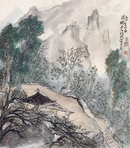 《亭含四面》