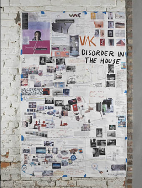 联展：《屋中乱序（Disorder in the House）》，2007年3月16日 - 2010年6月27日。图片来自网络