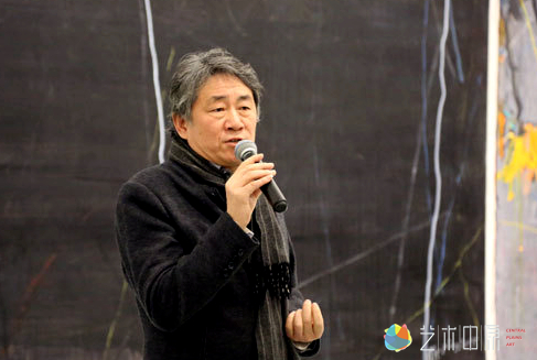 中国艺术研究院副院长、国家当代艺术研究中心主任谭平在开幕式上致辞
