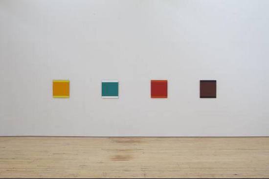 《時(shí)代的一天I–VI》 ，布林奇·巴勒莫，1975，22 3/8 x 20 1/2 in. (56.8 x 52 cm)。圖片來源迪亞基金會官網(wǎng)