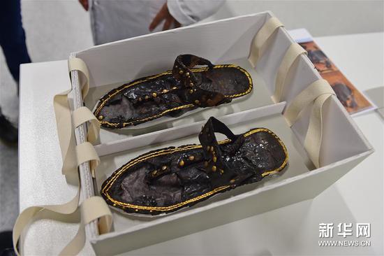 埃及首都开罗大埃及博物馆拍摄的埃及法老图坦卡蒙的鞋子