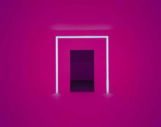 James Turrell，Shallow Space（Floater），1999