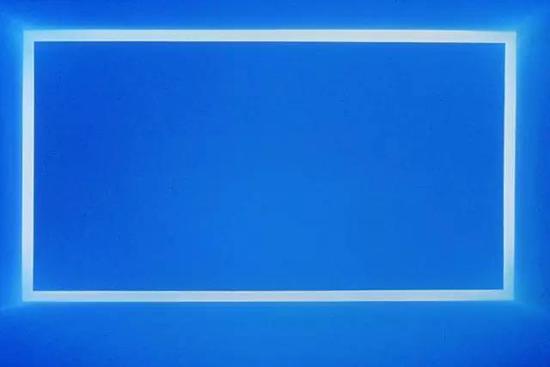 James Turrell，Shallow Space（Raemar Blue），1969