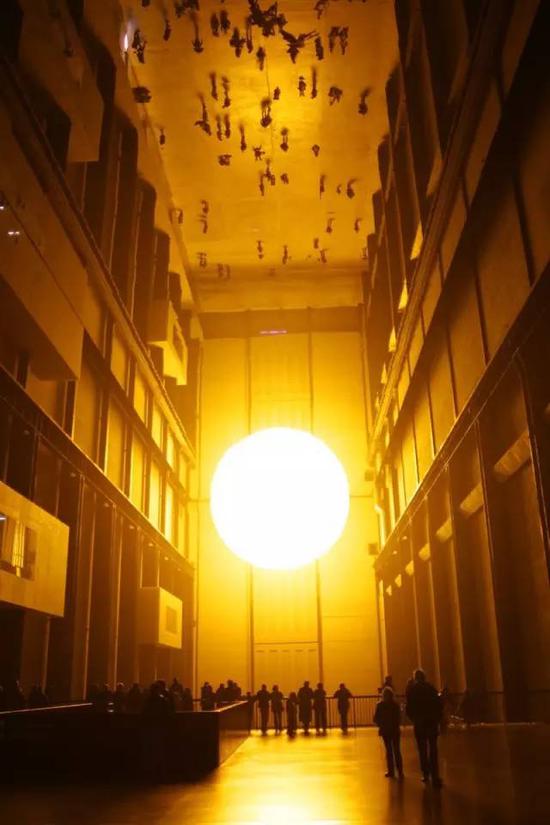 “光和空间运动”从上世纪60、70年代一直持续至今，热门艺术家Olafur Eliasson也是其中之一