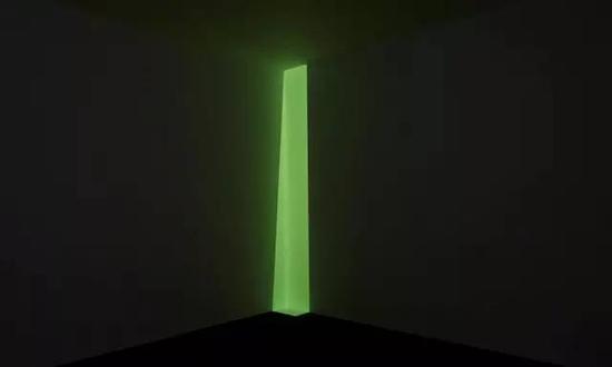 James Turrell，Enzu，1968