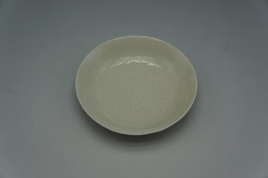 北宋定窑刻花碗(马未都推荐藏品,即将登陆库拍夜场拍卖)