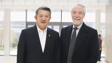 难倒全球艺术市场专家的2017年