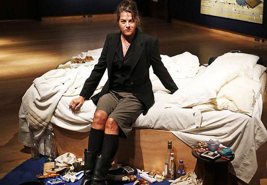 Tracey Emin and My Bed。图片：Courtesy of Portland Press Herald