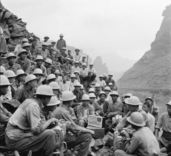 老照片:70年代的中国农村|摄影|老照片|农村_新浪收藏_新浪网