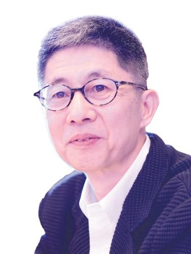 孔达达,上海文化艺术品研究院执行院长。