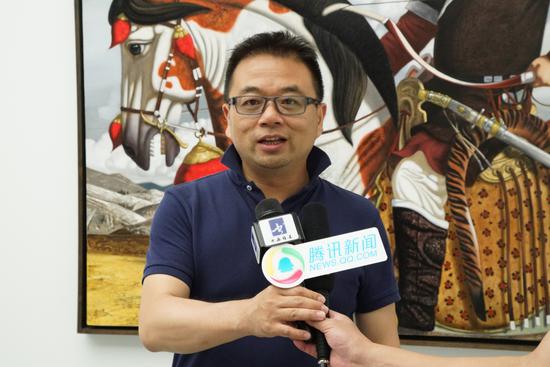 批评家、中国人民大学艺术学院教授武洪滨老师接受媒体采访，浅析本次展览主题“后东方学”的内涵
