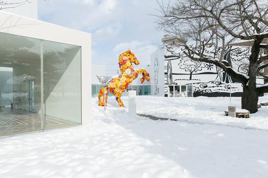 　十和田市现代美术馆雪景