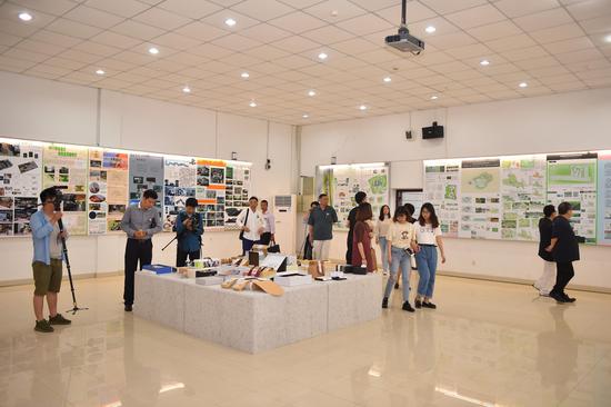 上海商学院艺术设计学院2017届优秀毕业设计作品展 展览现场