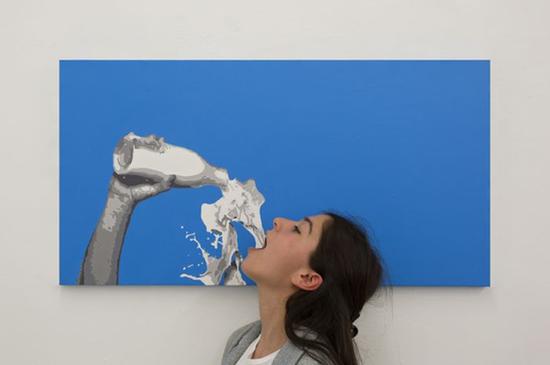 喝牛奶 – 60 x 90 cm, 丙烯颜料画