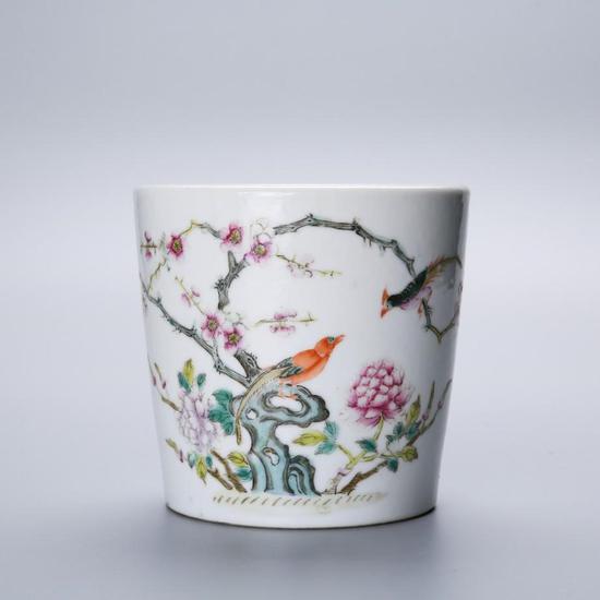 民国粉彩鸾凤和鸣富贵图花盆，尺寸：12.8cm*12.5cm；品相：全美品