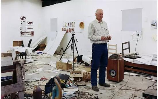 美国艺术家布鲁斯·诺曼（BruceNauman）于卡地亚当代艺术基金会举办个展