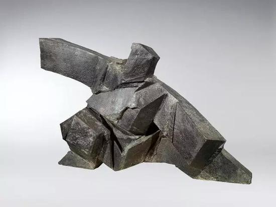 朱铭 《单鞭下势》 189×115×114cm 铜雕6/8 1999
2012年罗芙奥秋拍中以4960万台币成交