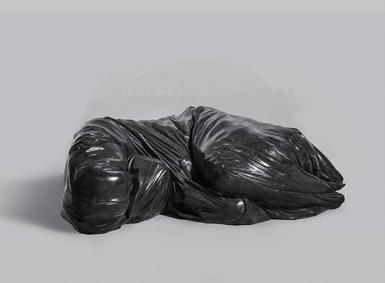 卢征远 慢性NO.5 Chronic NO.5 黑色天然大理石  Black Marble Sculpture 109×60×38cm 2014年