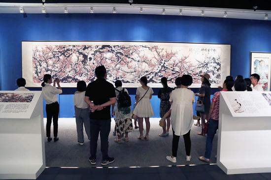 百年巨匠 荣宝斋中国近现代书画名家展在河南揭幕(图2)