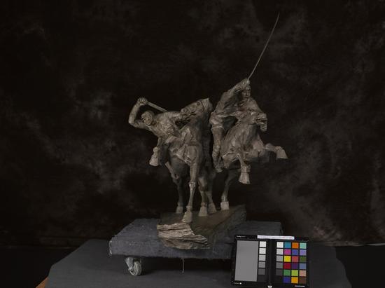 陈健 铁骑 2015年 铸铜 91.3×76×84.5cm 中国美术馆藏