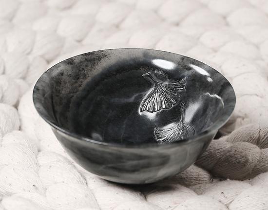   ໨豭

3.57.27.2cm 61.5g