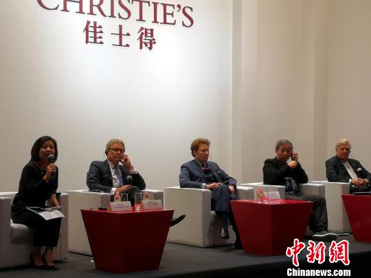 佳士得全球总裁彭凯南、中国私人收藏家刘益谦等在研讨会上　姜煜　摄
