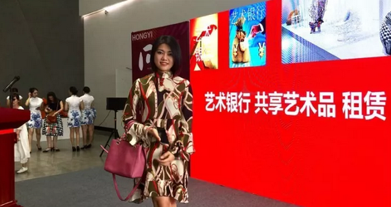 《重庆酒店艺术博览会》参展作品预展和预售现场