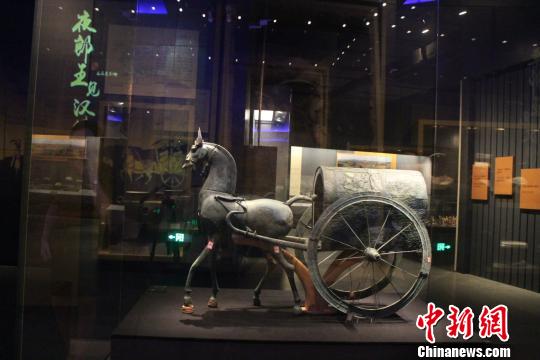 贵州博物馆镇馆之宝——东汉“铜车马” 冷桂玉 摄