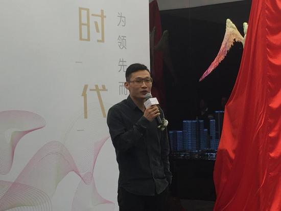 著名策展人、中国美术批评家年会学术委员段君