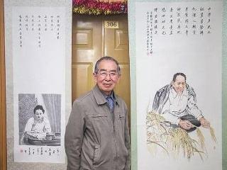 夏来庆和他画的宋庆龄（左）、袁隆平（右）