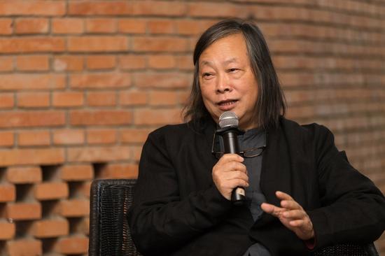 开幕现场 红砖美术馆馆长闫士杰致辞